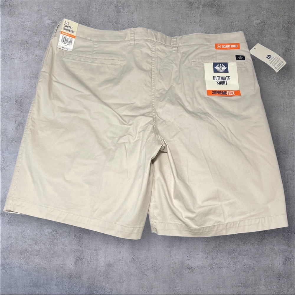 Shorts Dockers Flex Comfort Size 42 Color Beige NWT